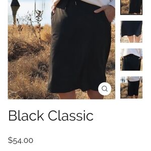 Mod sports skirt size large